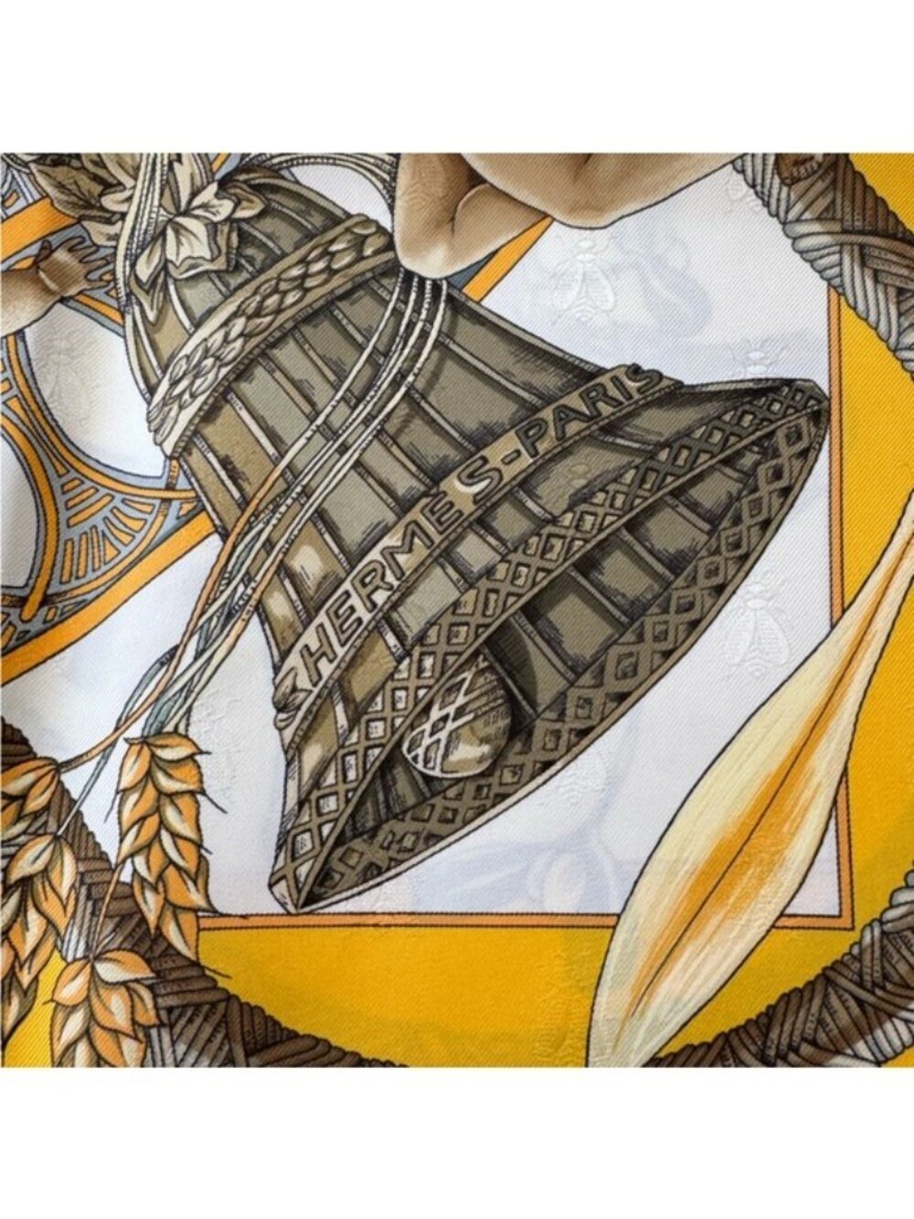 NEW Hermes Amours Bee Sunflower Jacquard Hermes Silk Scarf 1999 Annie Faivre - Picture 7 of 16